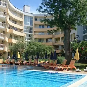 Hotel de apartamente Yassen Village